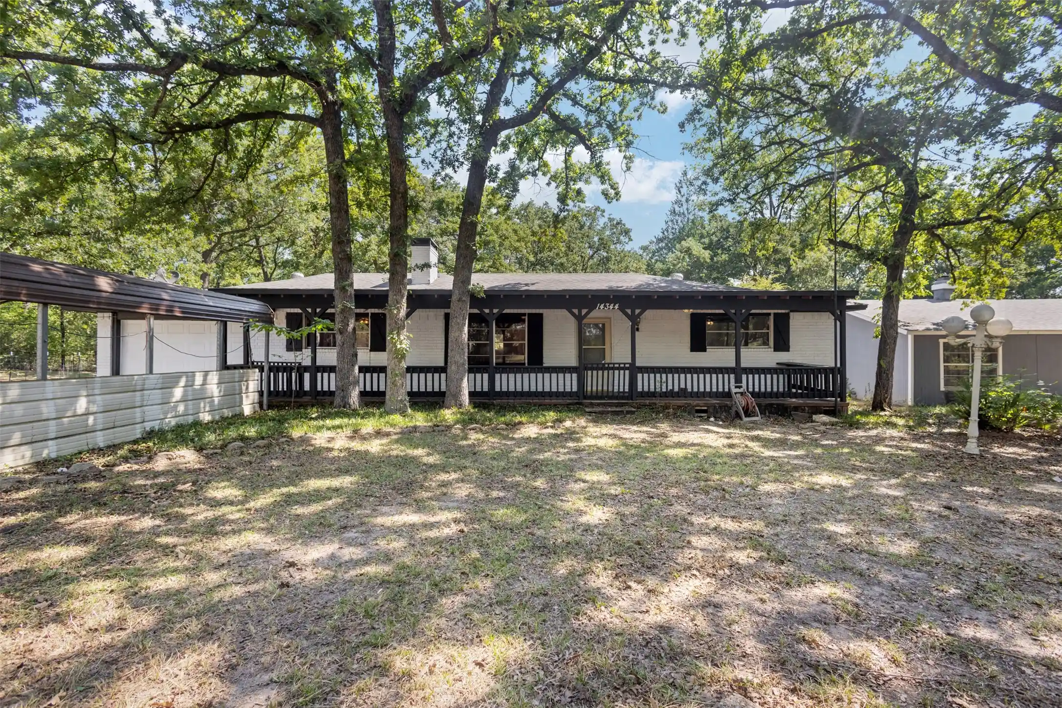 Photo 3 of Sale Pending at 14344 Daniel Boone Ln, Malakoff, TX 75148 | MLS# 21337813 | Listing updated on 2026-10-29