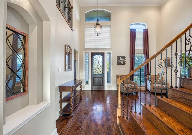 Photo 4 of Single family home for sale at 3837 Erath Dr, Carrollton, TX 75010 | MLS# 21339296 | Listing updated on 2026-09-12