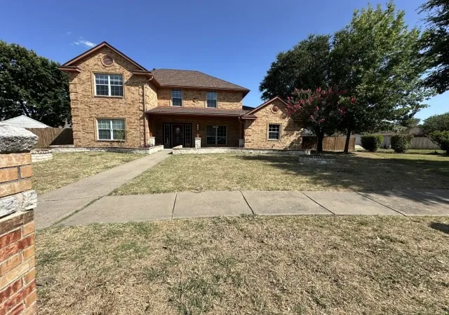 Photo 1 of Single family home for sale at 104 Dovehill Cir, Red Oak, TX 75154 | MLS# 21339351 | Listing updated on 2026-09-08