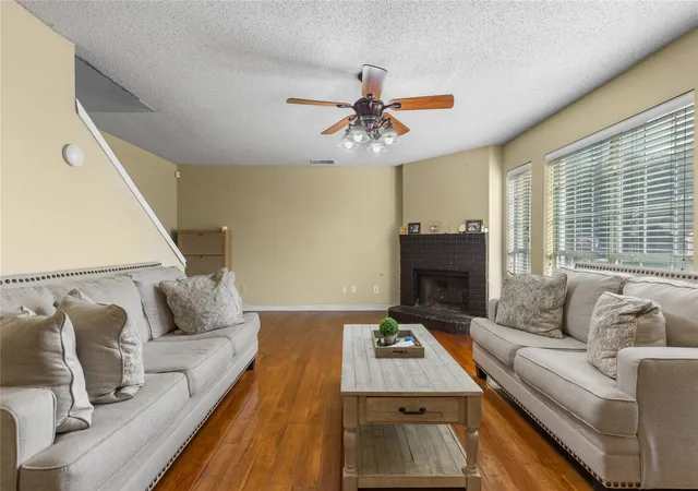 Photo 3 of Single family home for sale at 1409 Bregenz Ln, Lewisville, TX 75067 | MLS# 21334760 | Listing updated on 2026-09-11
