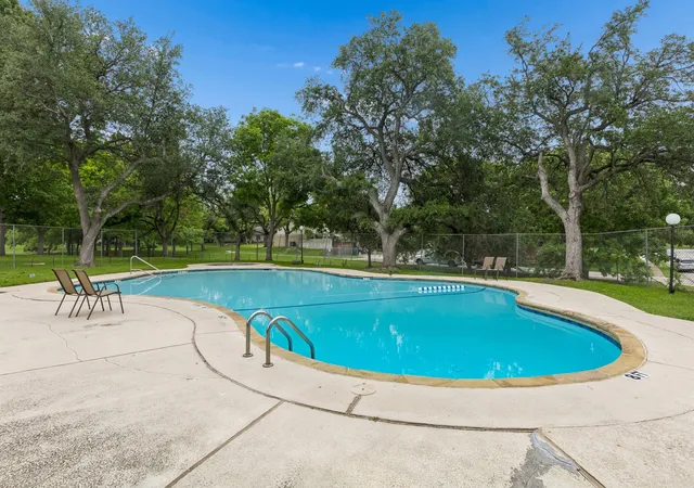 Photo 3 of Townhouse for sale at 4921 Rollingwood Ct, Garland, TX 75043 | MLS# 21323702 | Listing updated on 2026-07-30