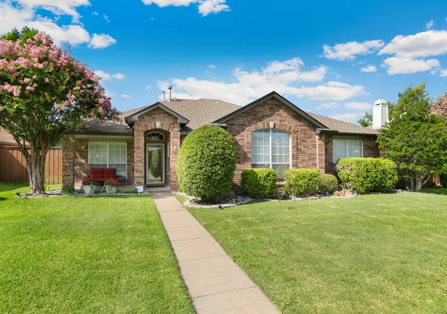 Photo 1 of Single family home for sale at 5933 Fox Dr, The Colony, TX 75056 | MLS# 21338487 | Listing updated on 2026-09-10