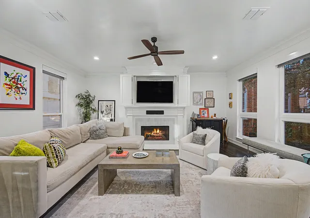 Photo 3 of Townhouse for sale at 4415 Holland Ave #D, Dallas, TX 75219 | MLS# 21339367 | Listing updated on 2026-09-14