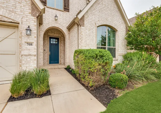 Photo 3 of Single family home for sale at 708 Dusty Trl, Little Elm, TX 76227 | MLS# 21339125 | Listing updated on 2026-09-09