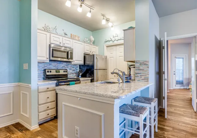 Photo 3 of Condo for sale at 2164 Tanglewood Blvd #C115, Pottsboro, TX 75076 | MLS# 21339490 | Listing updated on 2026-09-08