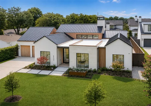 Photo 2 of Single family home for sale at 6923 Robin Rd, Dallas, TX 75209 | MLS# 21326950 | Listing updated on 2026-09-13