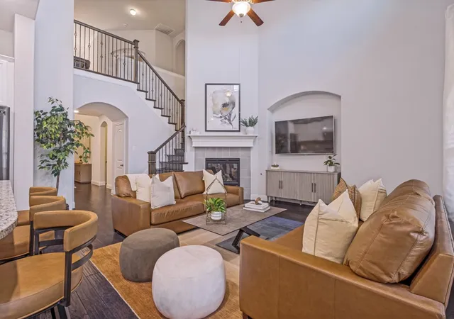 Photo 3 of Single family home for sale at 107 Live Oak Dr, Wylie, TX 75098 | MLS# 21338905 | Listing updated on 2026-08-02