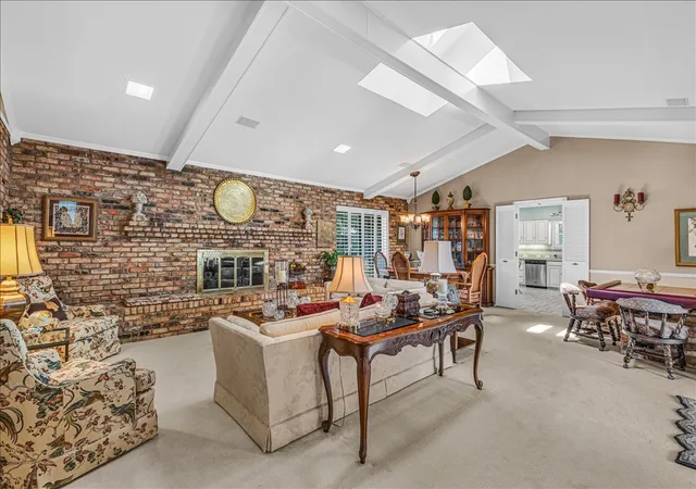 Photo 4 of Sale Pending at 1609 Lake Hill Ln, Plano, TX 75023 | MLS# 21336571 | Listing updated on 2026-08-02