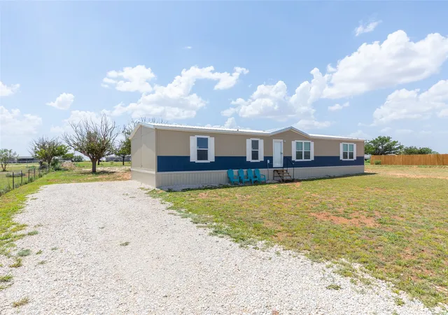 Manufactured home for sale at 8077 Private Road 4143, Merkel, TX 79536 | MLS# 21339030