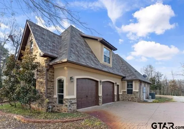 Photo 3 of Single family home for sale at 11378 State Hwy 110 N, Tyler, TX 75704 | MLS# 21339960 | Listing updated on 2026-07-30