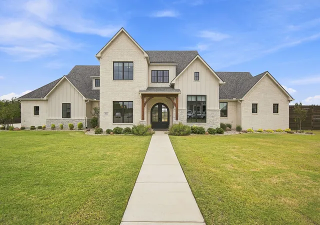 Photo 1 of Single family home for sale at 4411 Tea Olive Trl, Midlothian, TX 76065 | MLS# 21339467 | Listing updated on 2026-09-12