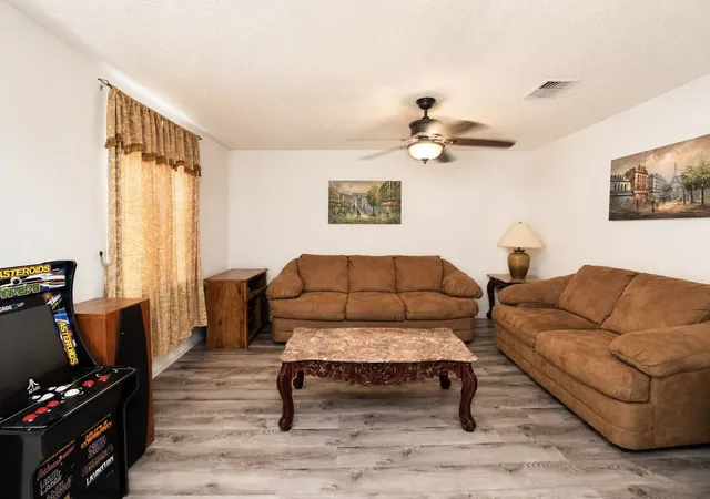 Photo 3 of Sale Pending at 3008 Crimson Clover Dr, Lancaster, TX 75134 | MLS# 21334839 | Listing updated on 2026-07-30