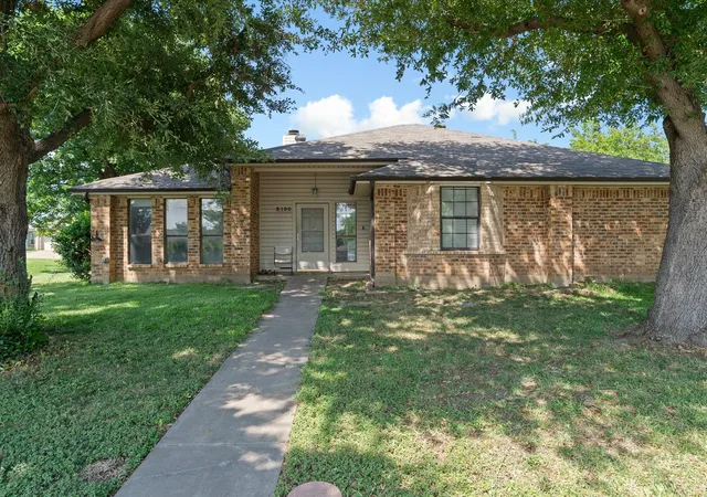 Photo 1 of Sale Pending at 3100 Shadywood Ct, Mesquite, TX 75150 | MLS# 21340186 | Listing updated on 2026-09-24