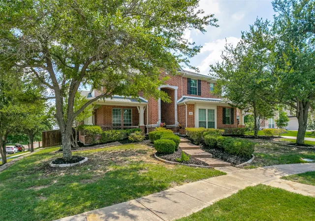 Photo 1 of Single family home for sale at 1501 Stone Dr, Carrollton, TX 75010 | MLS# 21339093 | Listing updated on 2026-09-13