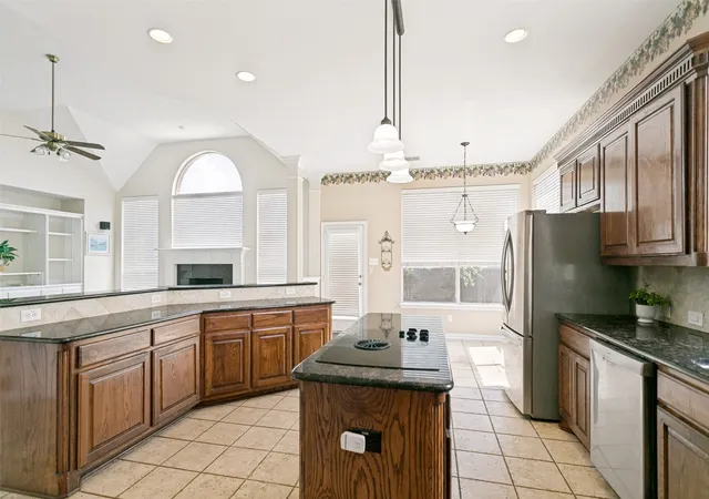 Photo 3 of Single family home for sale at 1501 Stone Dr, Carrollton, TX 75010 | MLS# 21339093 | Listing updated on 2026-09-13