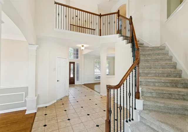 Photo 4 of Single family home for sale at 1501 Stone Dr, Carrollton, TX 75010 | MLS# 21339093 | Listing updated on 2026-09-13