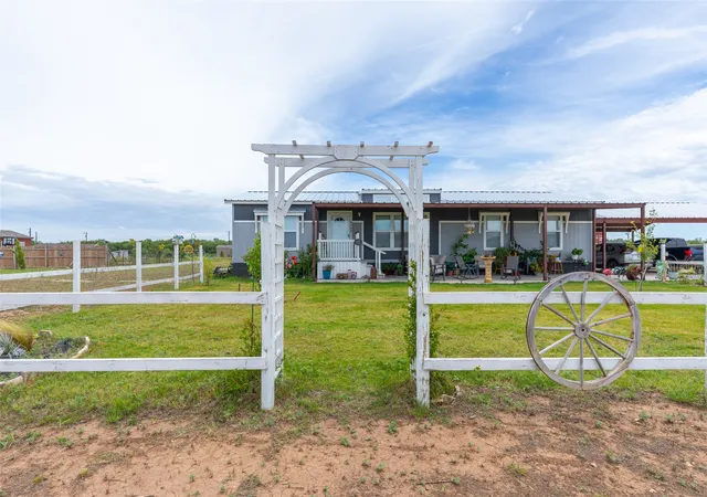 Manufactured home for sale at 6348 Private Road 4286, Hawley, TX 79525 | MLS# 21336741
