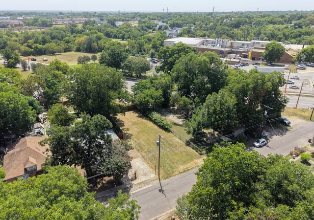 Photo 3 of Land for sale at 336 Leads St, Dallas, TX 75203 | MLS# 21340201 | Listing updated on 2026-07-30