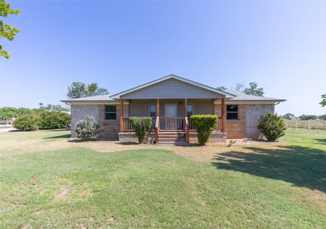 Photo 2 of Single family home for sale at 542 County Road 505, Abilene, TX 79601 | MLS# 21340303 | Listing updated on 2026-09-17