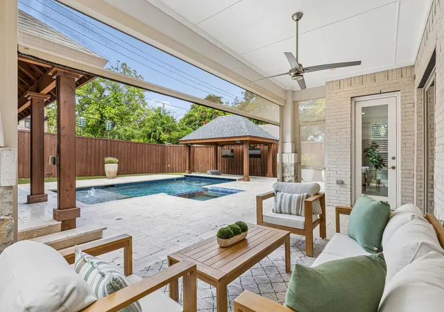 Photo 3 of Single family home for sale at 6214 Belmont Ave, Dallas, TX 75214 | MLS# 21339859 | Listing updated on 2026-07-28