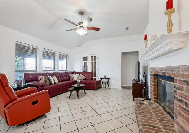 Photo 3 of Single family home for sale at 3155 Ponds Edge Trl, Grand Prairie, TX 75052 | MLS# 21339610 | Listing updated on 2026-09-15