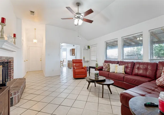 Photo 3 of Single family home for sale at 3155 Ponds Edge Trl, Grand Prairie, TX 75052 | MLS# 21339610 | Listing updated on 2026-09-15