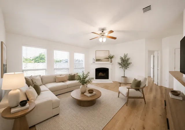 Photo 3 of Single family home for sale at 1005 Meadow Green Ct, Princeton, TX 75407 | MLS# 21337862 | Listing updated on 2026-09-11