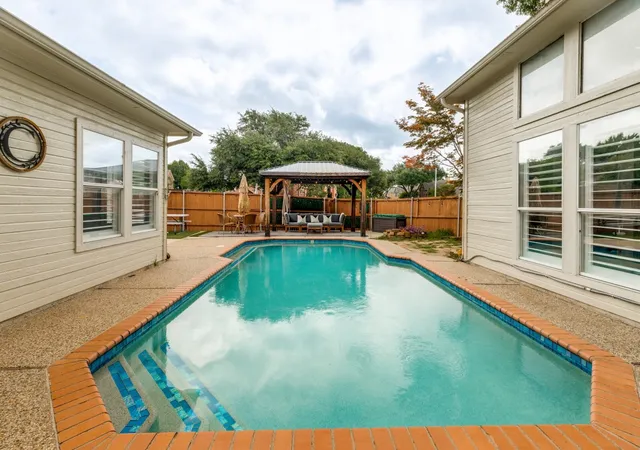 Photo 2 of Single family home for sale at 701 Pine Lakes, Plano, TX 75025 | MLS# 21340182 | Listing updated on 2026-09-13