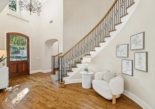 Photo 2 of Mansion for sale at 6267 Bristol Pl, Frisco, TX 75034 | MLS# 21338811 | Listing updated on 2026-09-19
