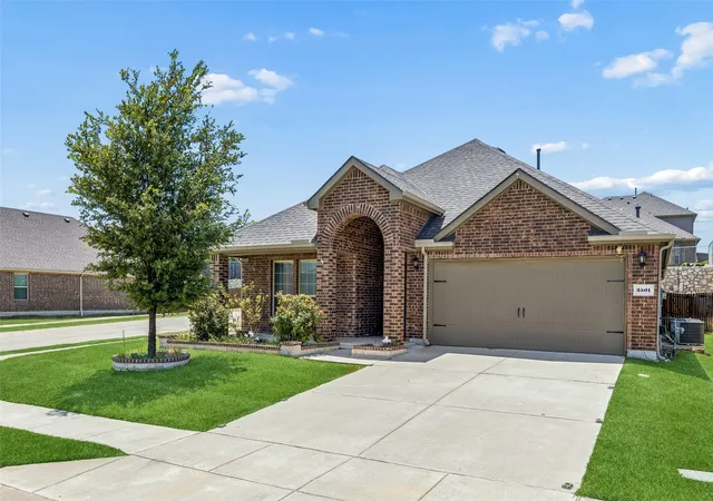 Photo 2 of Single family home for sale at 3501 Sabine Dr, Little Elm, TX 75068 | MLS# 21336918 | Listing updated on 2026-09-09