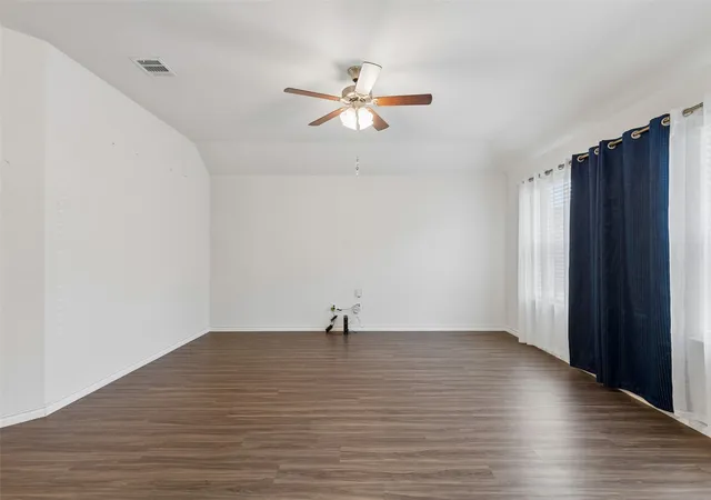 Photo 3 of Single family home for sale at 3501 Sabine Dr, Little Elm, TX 75068 | MLS# 21336918 | Listing updated on 2026-09-09