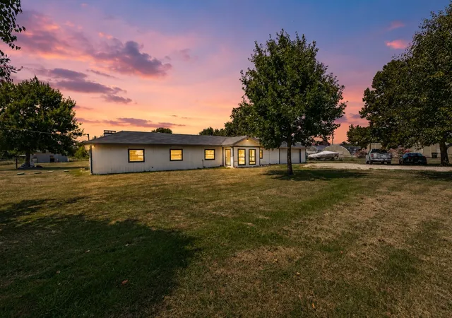 Photo 1 of Sale Pending at 7400 County Road 131a, Terrell, TX 75161 | MLS# 21333457 | Listing updated on 2026-09-12