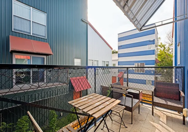 Photo 4 of Townhouse for sale at 1211 Urban Lofts Dr, Dallas, TX 75215 | MLS# 21340603 | Listing updated on 2026-09-15