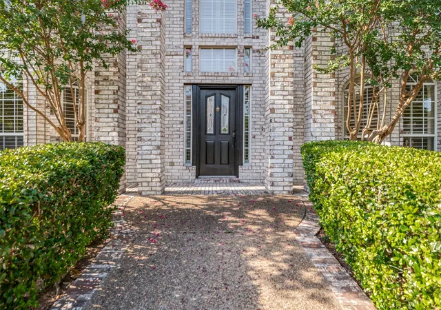 Photo 2 of Single family home for sale at 4416 Voss Hills Pl, Dallas, TX 75287 | MLS# 21336984 | Listing updated on 2026-09-10