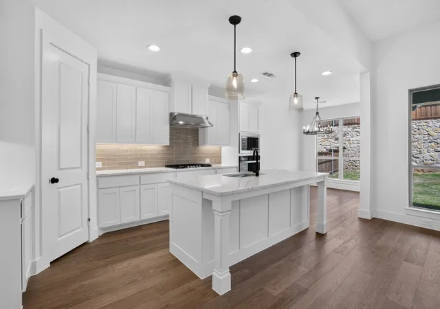 Photo 4 of Single family home for sale at 132 Buffalo Blvd, Rhome, TX 76078 | MLS# 21340840 | Listing updated on 2026-09-22
