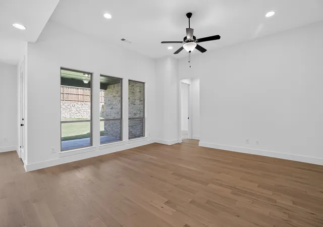 Photo 3 of Single family home for sale at 128 Buffalo Blvd, Rhome, TX 76078 | MLS# 21340876 | Listing updated on 2026-09-09