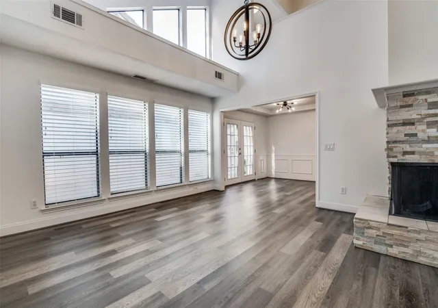 Photo 4 of Single family home for sale at 17018 Planters Row, Addison, TX 75001 | MLS# 21340882 | Listing updated on 2026-09-14