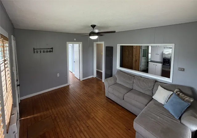 Photo 3 of Single family home for sale at 267 N Katy Rd, Elm Mott, TX 76640 | MLS# 21340871 | Listing updated on 2026-09-08