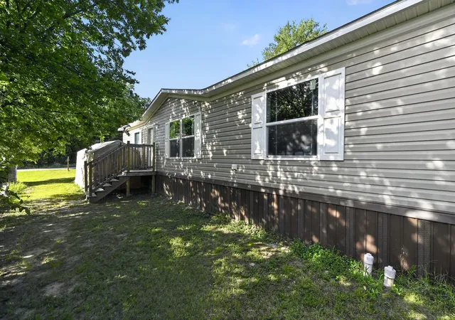 Photo 1 of Sale Pending at 904 Pawnee Trl, Granbury, TX 76048 | MLS# 21340783 | Listing updated on 2026-09-08