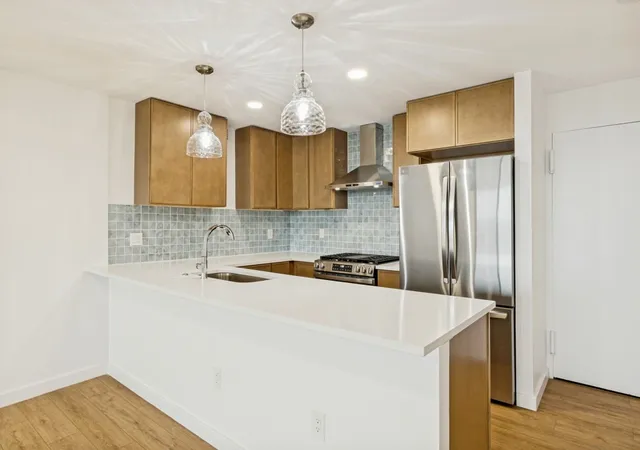 Photo 2 of Condo for sale at 3883 Turtle Creek Blvd #1417, Dallas, TX 75219 | MLS# 21340937 | Listing updated on 2026-09-12
