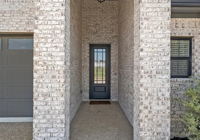 Photo 3 of Single family home for sale at 1417 Tranquility Trl, Woodway, TX 76712 | MLS# 21339190 | Listing updated on 2026-08-02