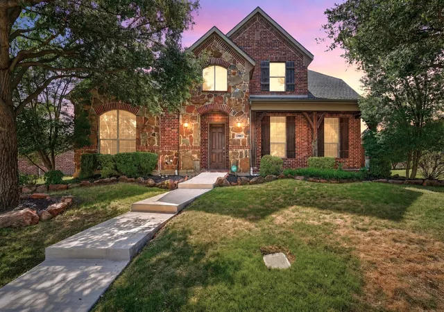 Photo 1 of Single family home for sale at 10987 Apple Valley Dr, Frisco, TX 75033 | MLS# 21341067 | Listing updated on 2026-09-23