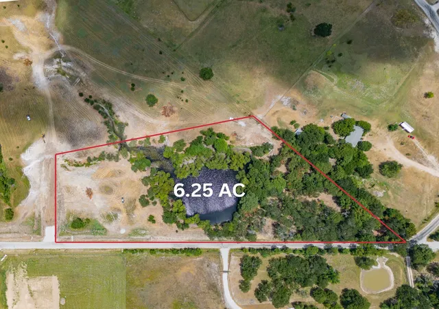Photo 1 of Land for sale at 487 County Road 2514, Decatur, TX 76234 | MLS# 21337377 | Listing updated on 2026-09-09