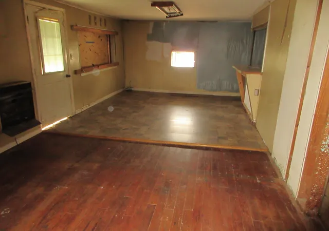 Single family home for sale at 124 Sibley St, Oil City, LA 71061 | MLS# 21340792 | Listing updated on 2026-09-29