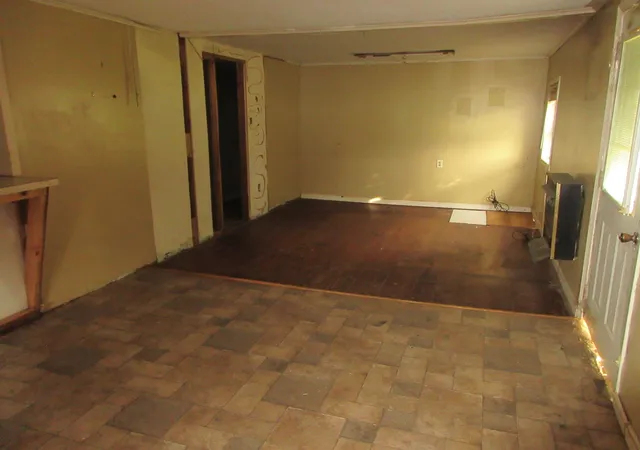 Single family home for sale at 124 Sibley St, Oil City, LA 71061 | MLS# 21340792 | Listing updated on 2026-09-29