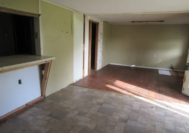 Single family home for sale at 124 Sibley St, Oil City, LA 71061 | MLS# 21340792 | Listing updated on 2026-09-29