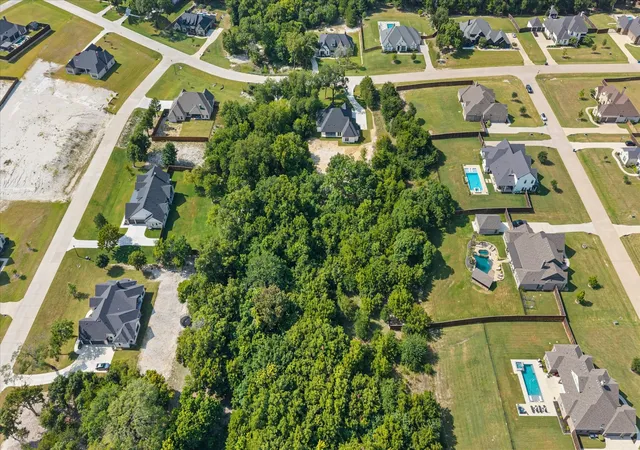 Photo 4 of Sale Pending at 7631 Woodstream Rd, Midlothian, TX 76065 | MLS# 21340032 | Listing updated on 2026-10-02