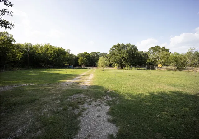 Photo 35 of Manufactured home for sale at 15960 Four Oaks Dr, Seven Points, TX 75143 | MLS# 21340238 | Listing updated on 2026-09-09