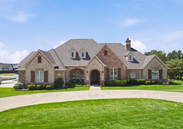 Photo 40 of Single family home for sale at 108 Concorde Cir, Cresson, TX 76035 | MLS# 21340192 | Listing updated on 2026-09-19