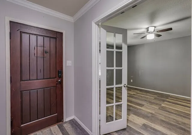 Photo 3 of Sale Pending at 9004 Cloudveil Dr, Arlington, TX 76002 | MLS# 21340605 | Listing updated on 2026-09-12